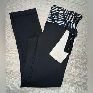 Lululemon Wunder Under Crop III Black/Ying Yang Stripe White Black Size 2 NWT